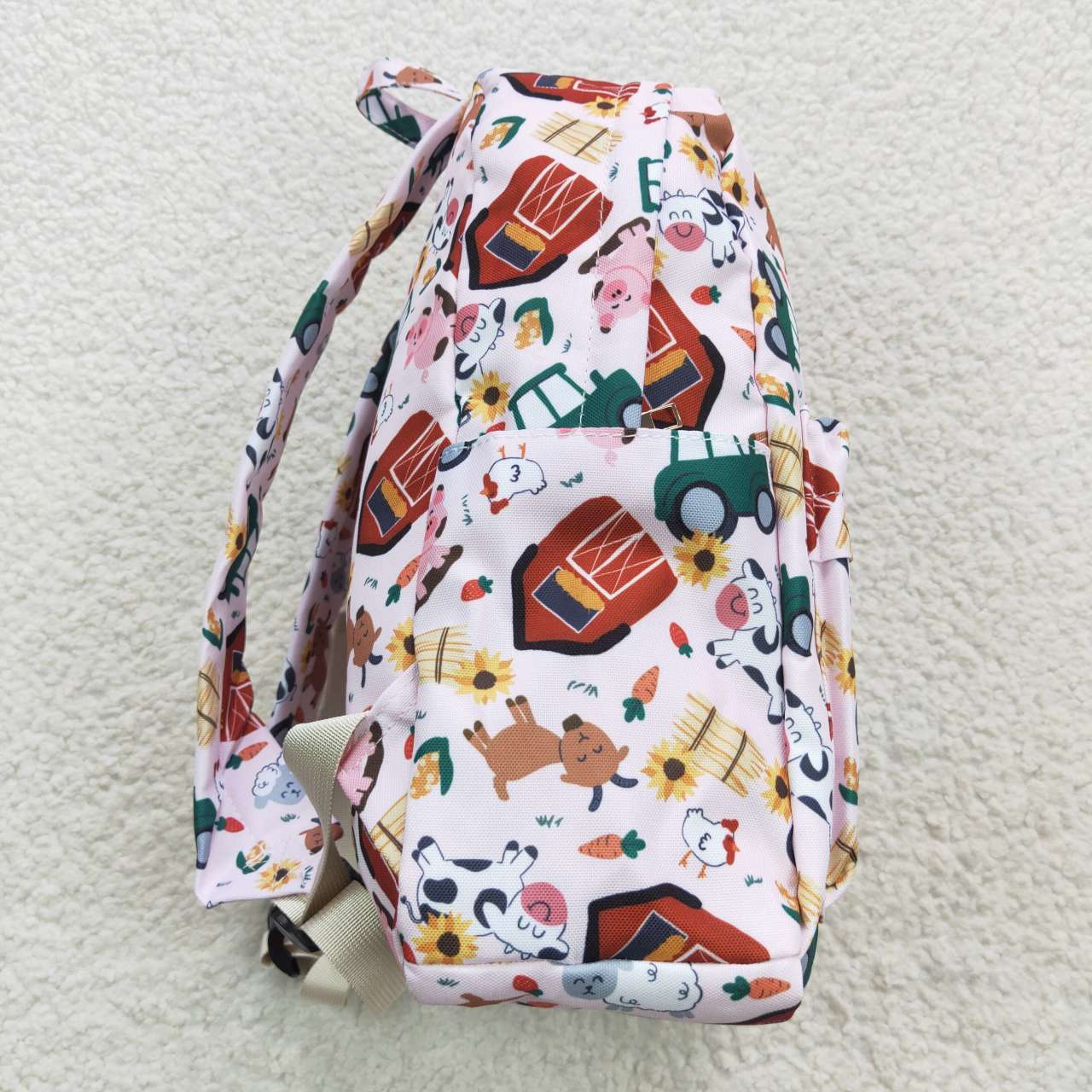 BA0141 Farm house animals bag