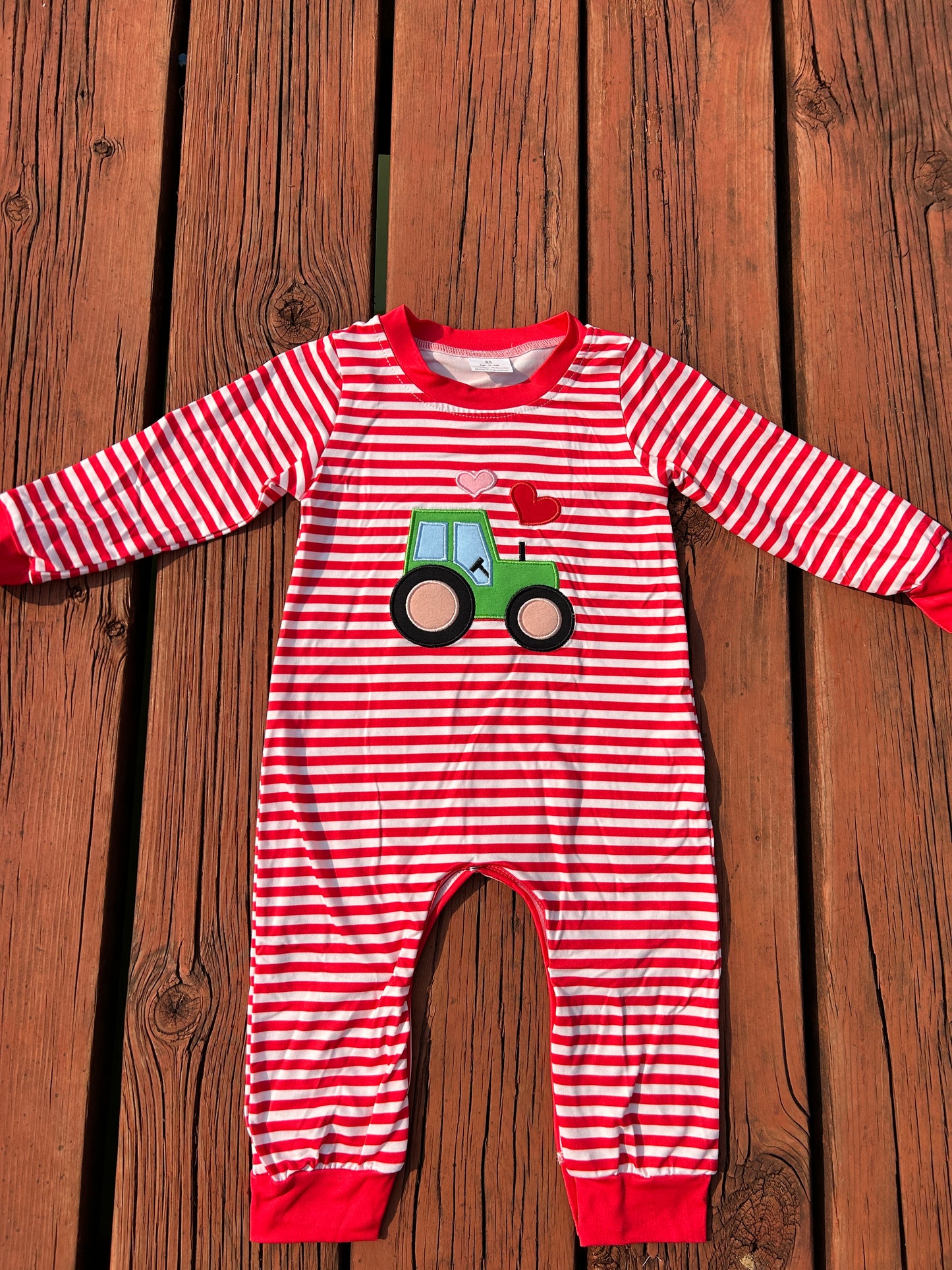 LR0846 Embroidery Valentine's Day heart tractor red striped long sleeve boys romper