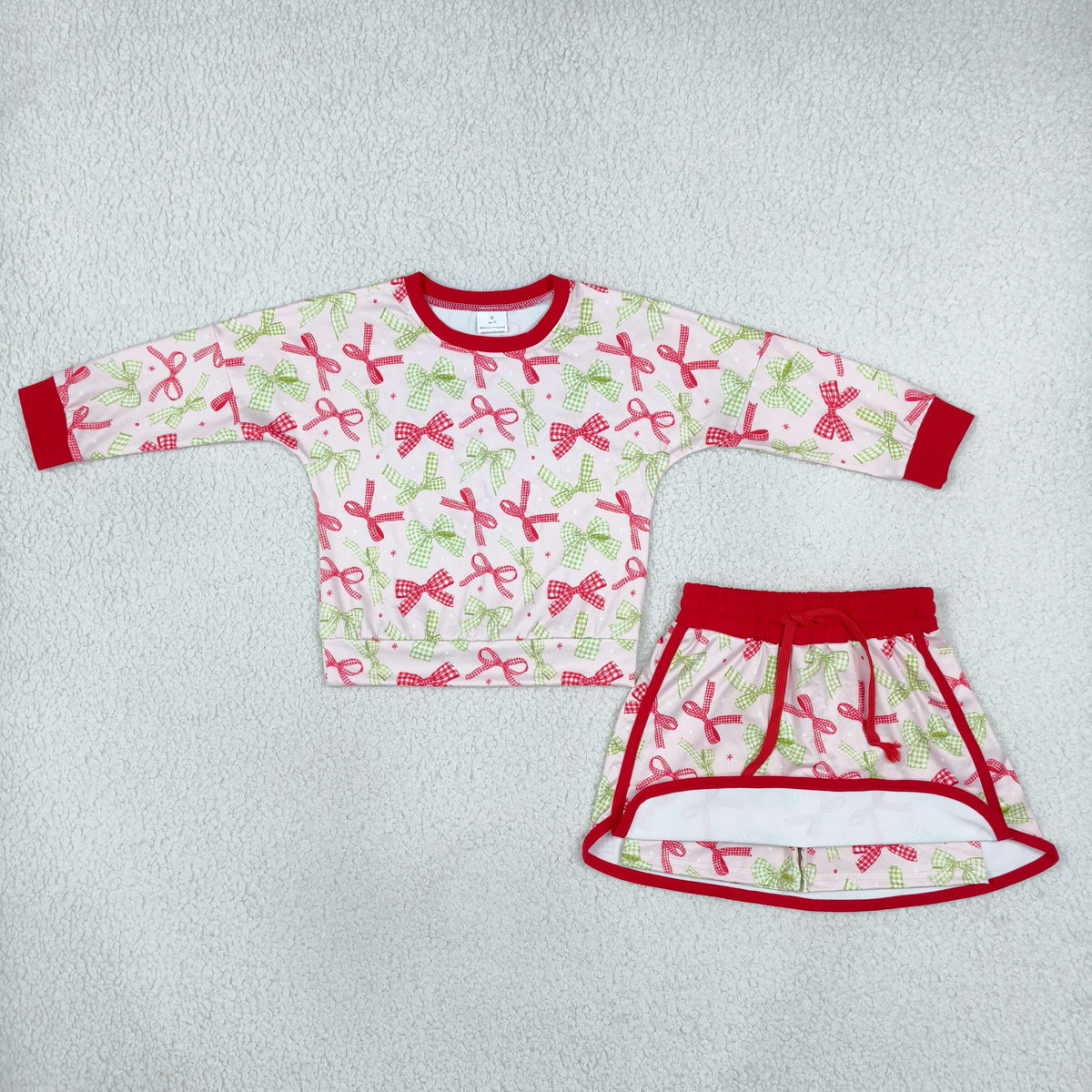 GLD1774 Christmas Red Green Bows Long Sleeve Skorts Girls Set
