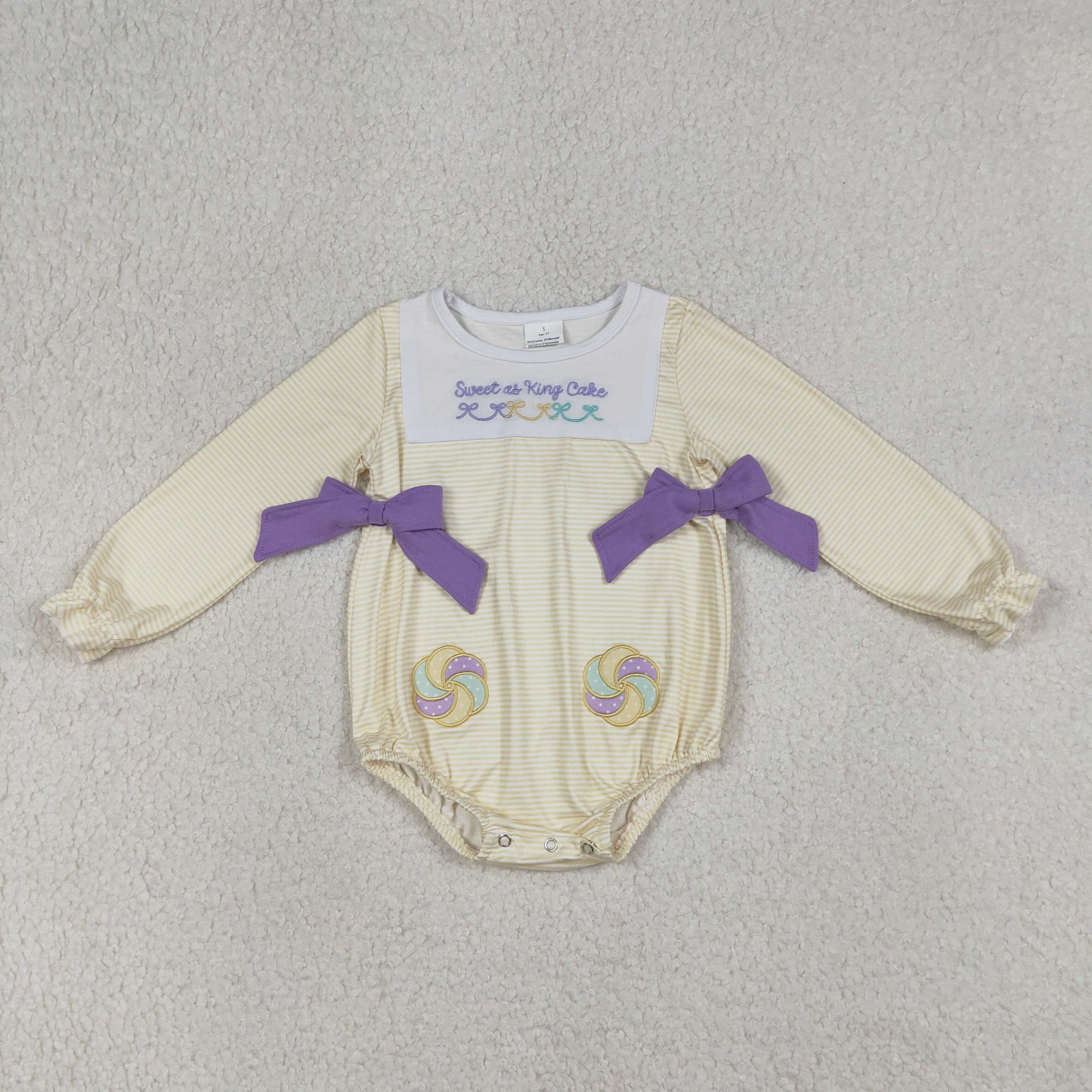 Embroidery LR2770 Mardi Gras bows sweet as king cake bows long sleeve girls romper