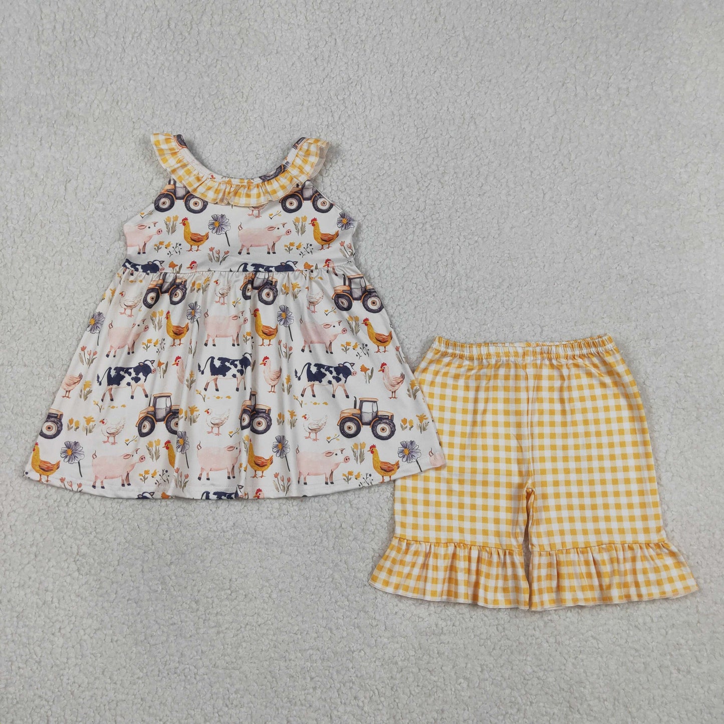 GSSO3071 Farm Chick Pig Tractor Top Yellow Checkered Shorts Girls Set