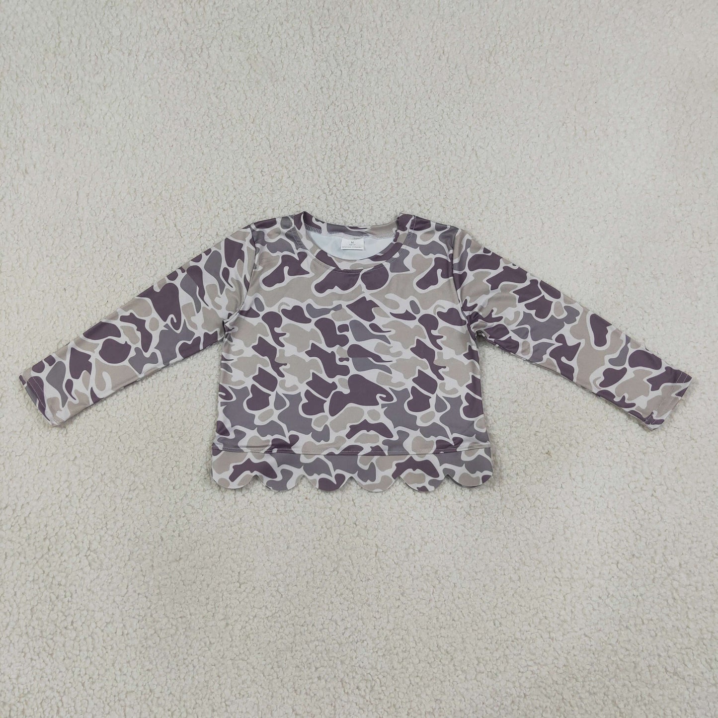 GT1685 Scallop Hunting Camo Long Sleeve Girls Top