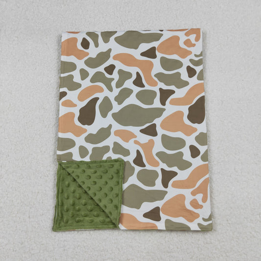 BL0223 hunting light green camo baby blanket