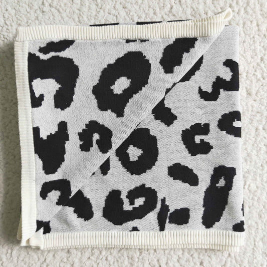 BL0023 Leopard Print Blanket