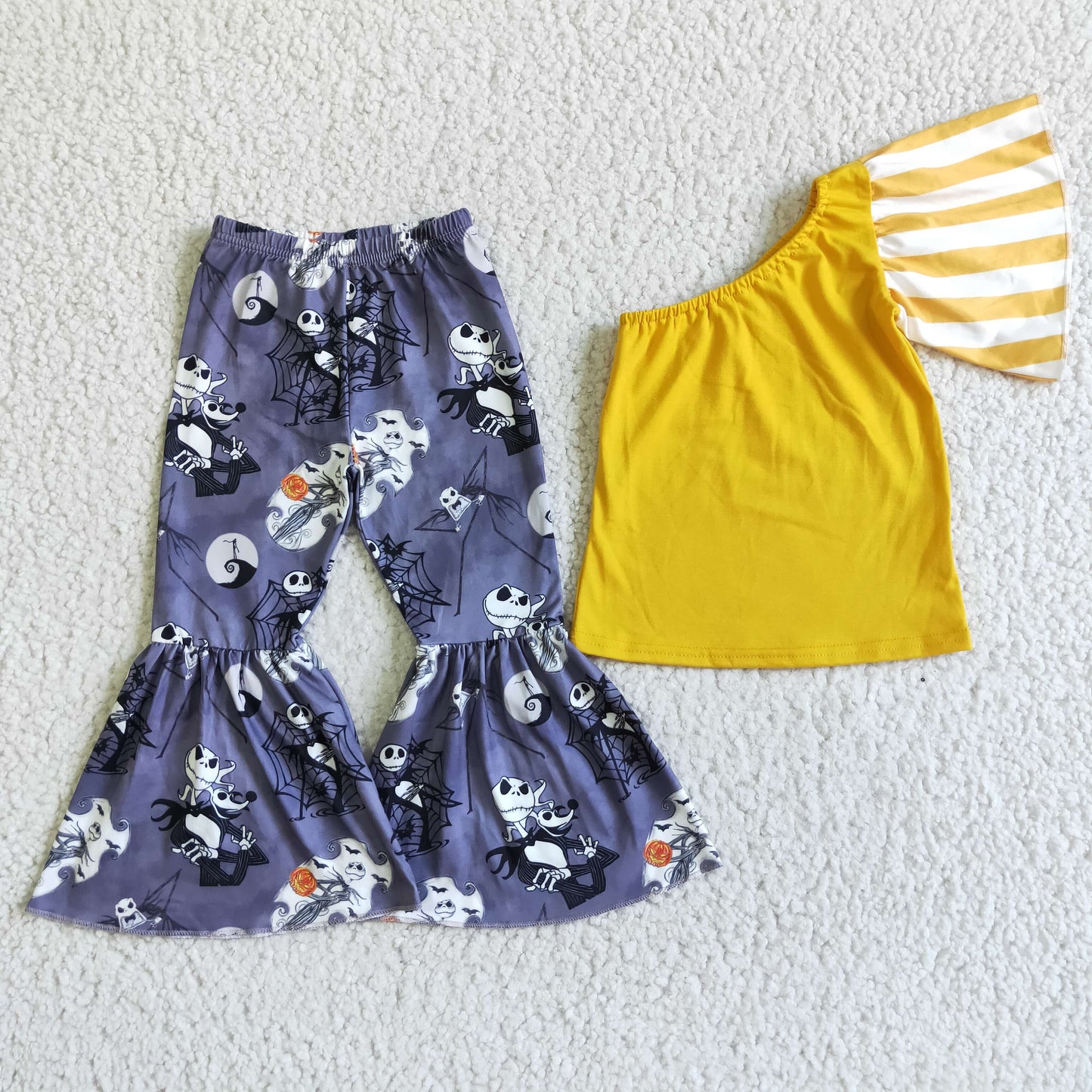 GSPO0138 Halloween Yellow Striped Print With Bow Girls Outfits