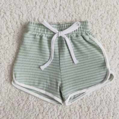 b0-17 Green Striped Print Sport Shorts