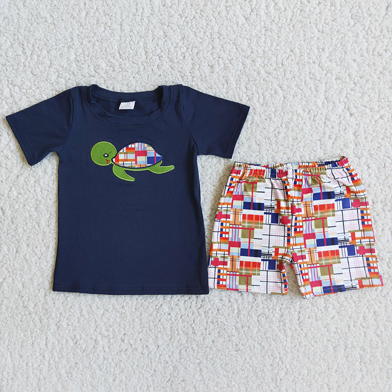 D5-12 Boys Embroider Turtle Set